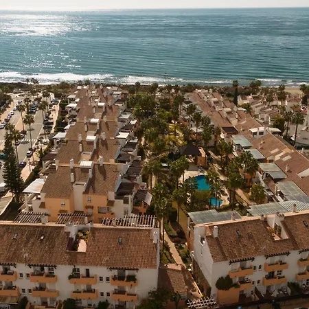 Renovated With Garden And Direct Access, East شقة