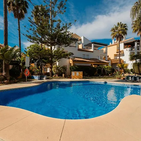 Renovated With Garden And Direct Access, East