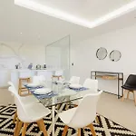 Renovated With Garden And Direct Access, East Marbella