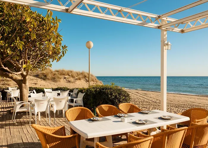 Renovated With Garden And Direct Access, East *