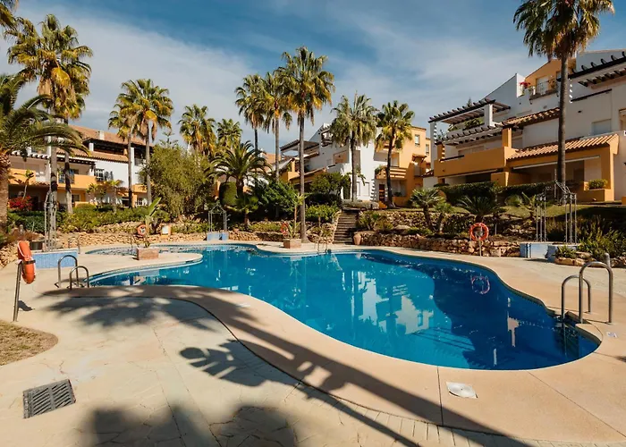 Renovated With Garden And Direct Access, East Appartement