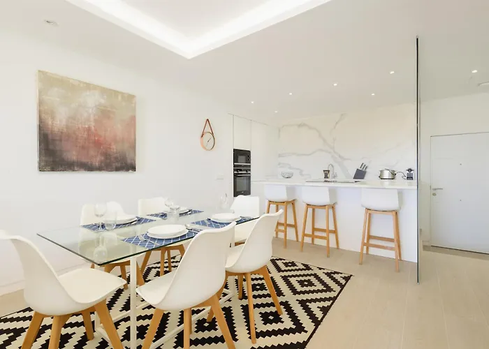 Apartamento Renovated With Garden And Direct Access, East
