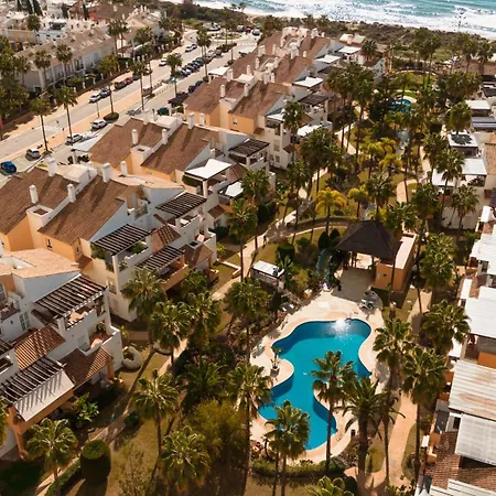 Renovated With Garden And Direct Access, East