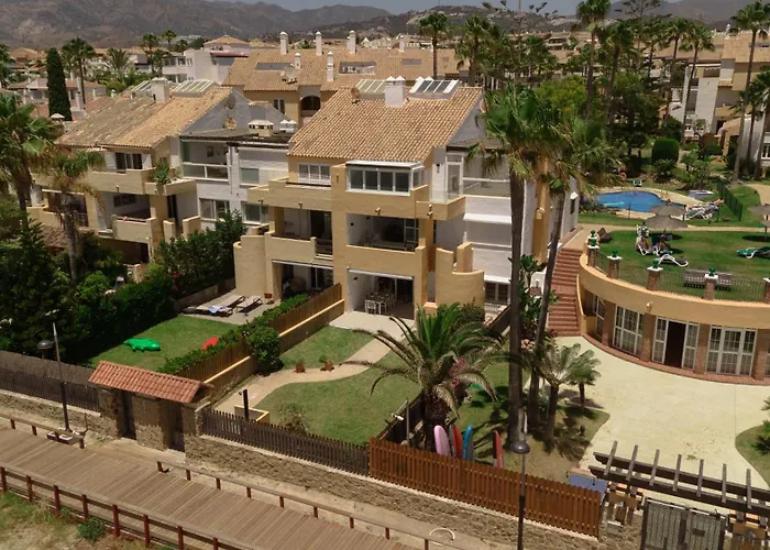 Renovated With Garden And Direct Access, East Apartment Marbella